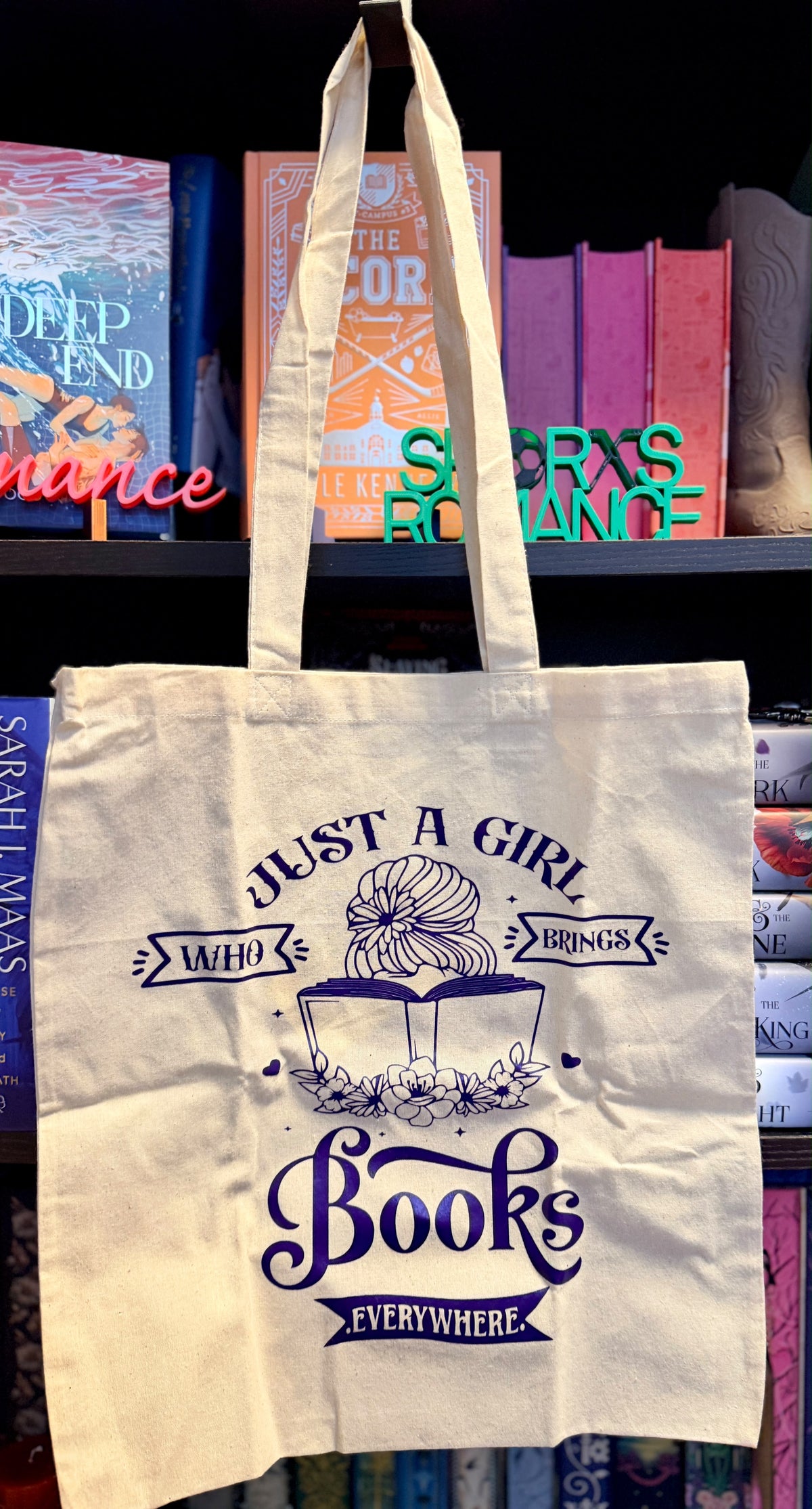 Stofftasche "Just a girl who brings books everywhere"